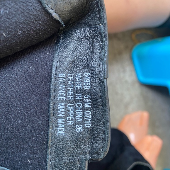 Clarks Artisan Dara 84950 Women’s Black Leather Zip Up Ankle Boots Size 5.5M - Picture 9 of 12